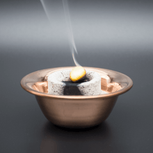 Lade das Bild in den Galerie-Viewer, Räucherschale aus Kupfer